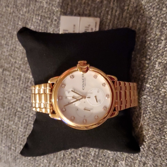 ‼️NEW‼️ COACH Arden Rose Gold Watch - Picture 4 of 11